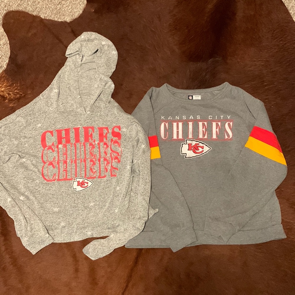 Kansas City Chiefs bundle. Size L.